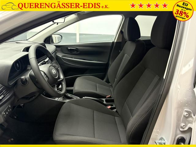 Hyundai i20 COMFORT DCT NAVI SHZ RFK ALU PDC 