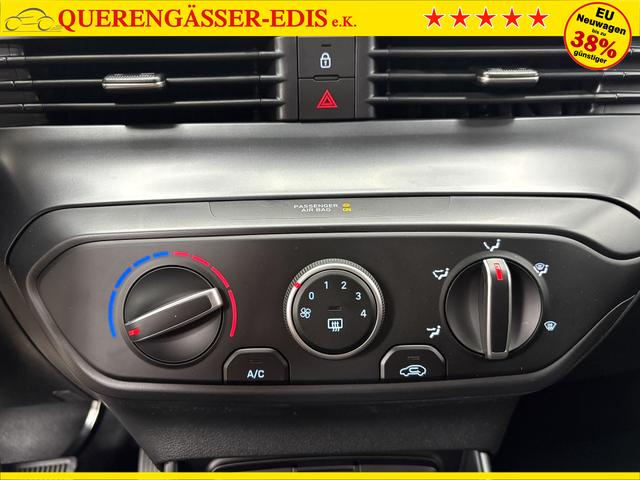 Hyundai i20 COMFORT DCT NAVI SHZ RFK ALU PDC 