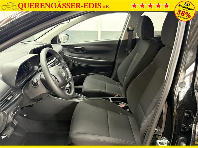 Hyundai i20 COMFORT DCT NAVI SHZ RFK ALU PDC 