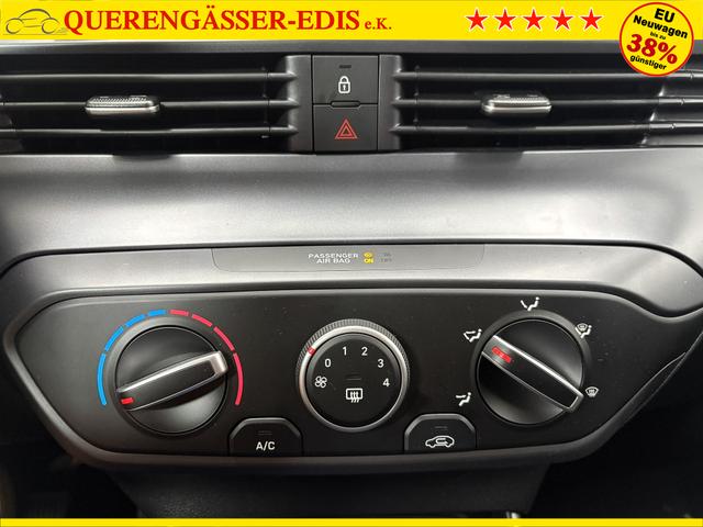 Hyundai i20 COMFORT DCT NAVI SHZ RFK ALU PDC 