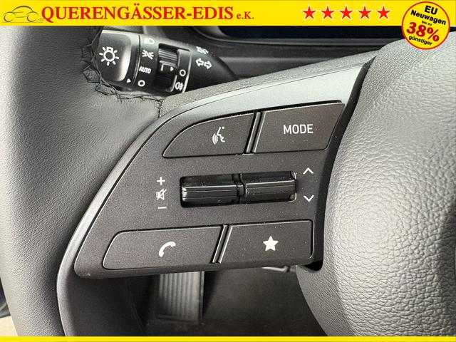 Hyundai i20 COMFORT DCT NAVI SHZ RFK ALU PDC 