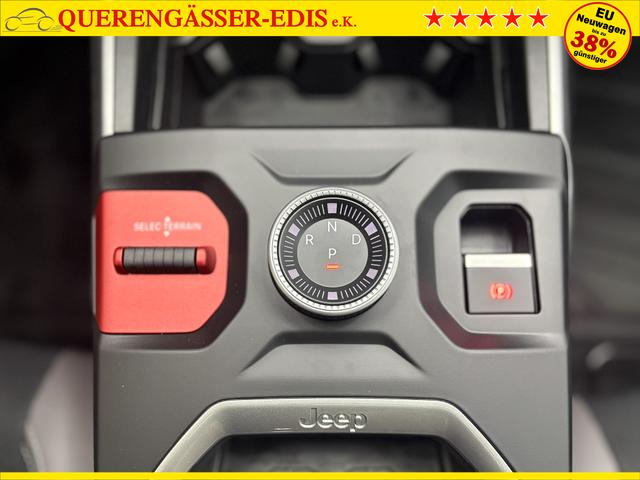Jeep Compass ALTITUDE DCT PANO 360 KAMERA SHZ HUD FOCAL BSD EL.HECKKLAPPE ACC 
