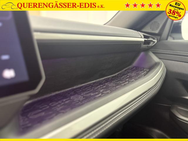 Jeep Compass ALTITUDE DCT PANO 360 KAMERA SHZ HUD FOCAL BSD EL.HECKKLAPPE ACC 