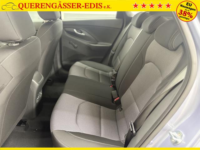 Hyundai i30 STYLE ALU SHZ NAVI RFK PDC 