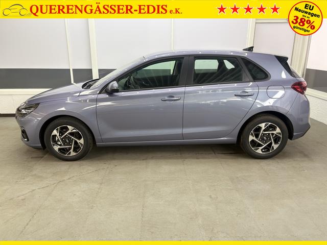 Hyundai i30 STYLE ALU SHZ NAVI RFK PDC 