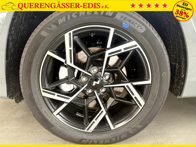 Hyundai TUCSON Premium DCT N-LINE PANO EL.HECKKLAPPE SHZ v+h PDC RFK NAVI 