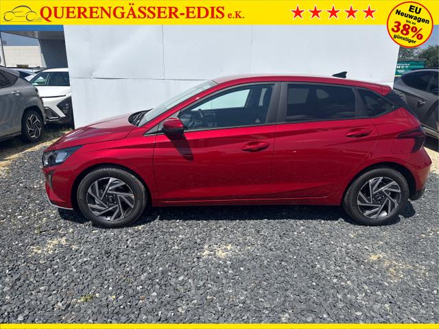 Hyundai / i20 / Grau / / / 