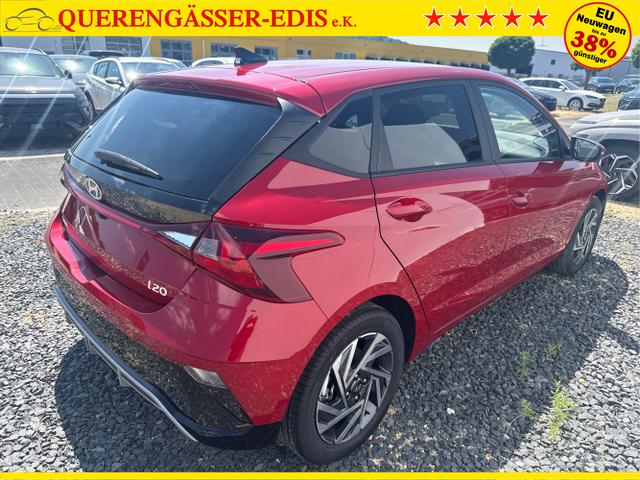 Hyundai / i20 / Grau / / / 