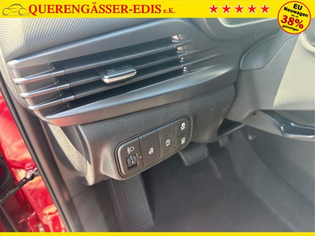 Hyundai / i20 / Grau / / / 