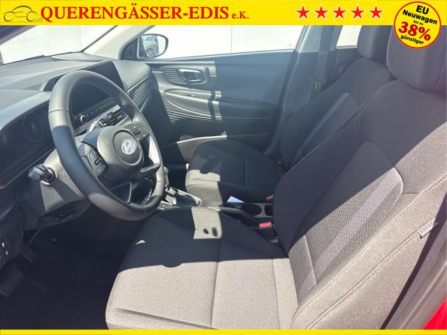 Hyundai / i20 / Grau / / / 