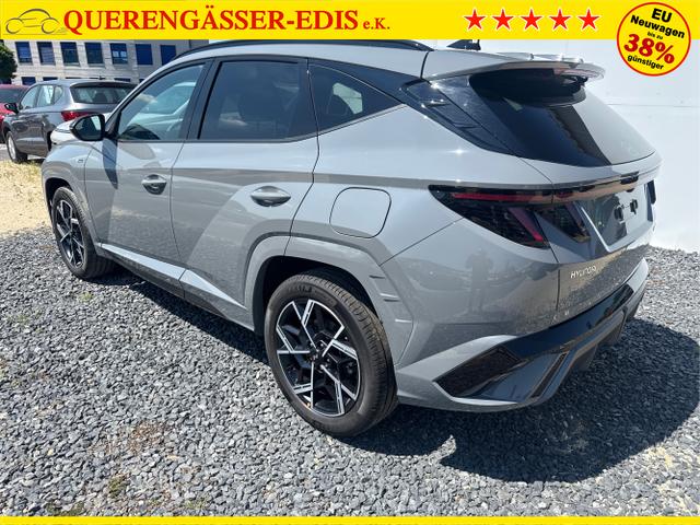 Hyundai / TUCSON / Grau / / / 