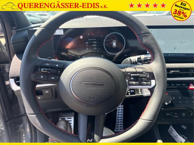 Hyundai / TUCSON / Grau / / / 