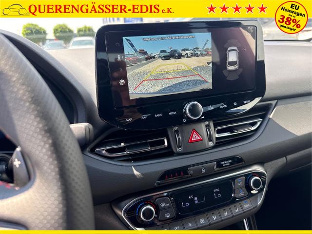 Hyundai / i30 / Grau / / / 