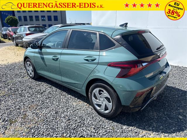 Hyundai / i20 / Grau / / / 