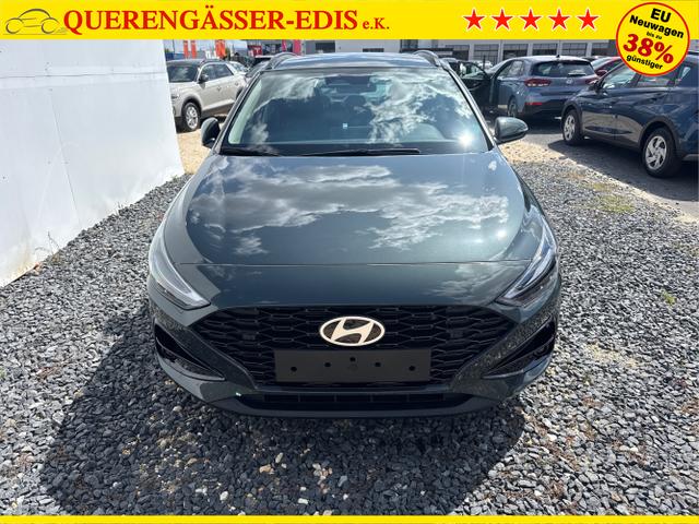 Hyundai / i30 / Grau / / / 