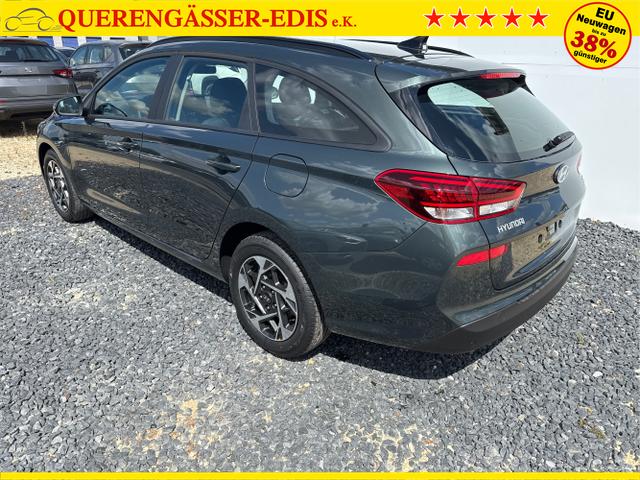 Hyundai / i30 / Grau / / / 