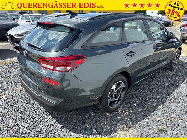 Hyundai / i30 / Grau / / / 
