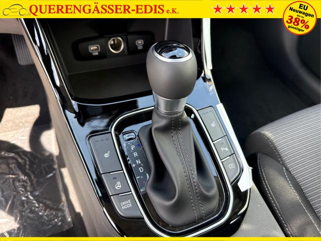 Hyundai / i30 / Grau / / / 