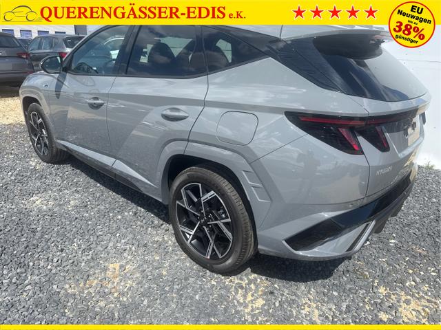 Hyundai / TUCSON / Grau / / / 