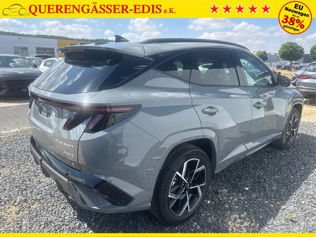 Hyundai / TUCSON / Grau / / / 