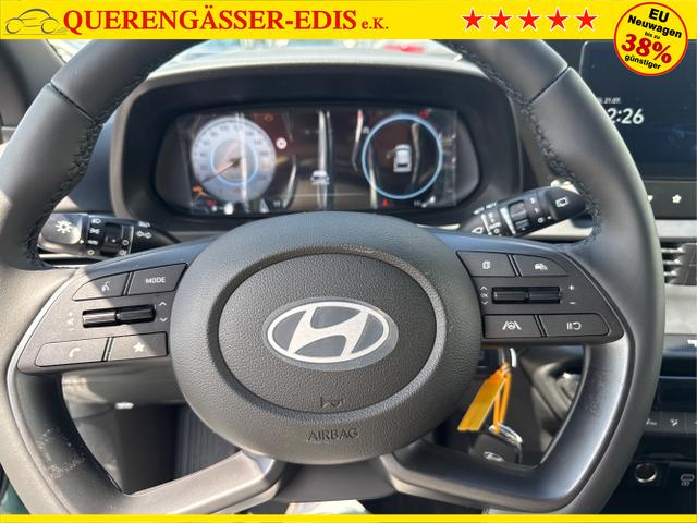Hyundai / i20 / Grau / / / 