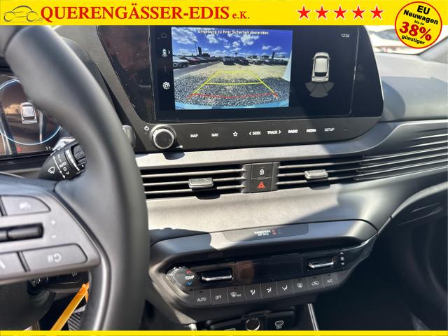Hyundai / i20 / Grau / / / 