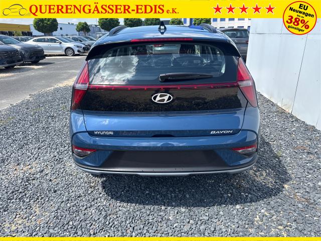 Hyundai / BAYON / Grau / / / 