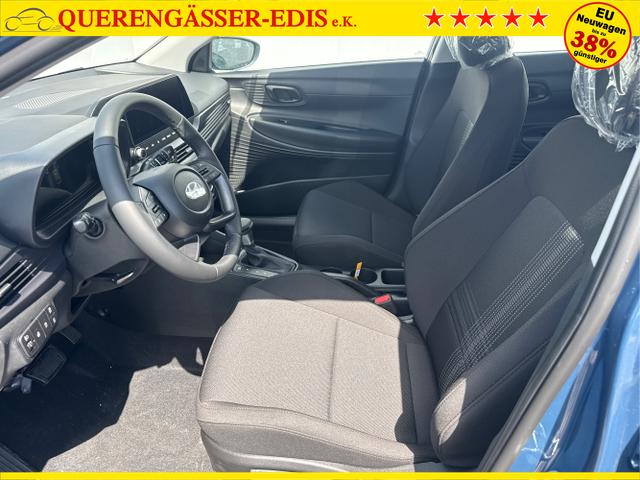 Hyundai / BAYON / Grau / / / 