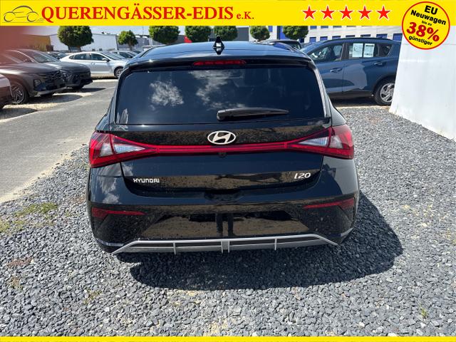 Hyundai / i20 / Grau / / / 