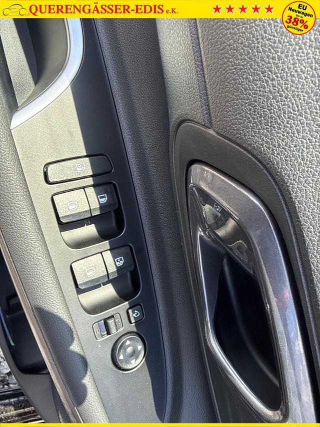 Hyundai / i20 / Grau / / / 