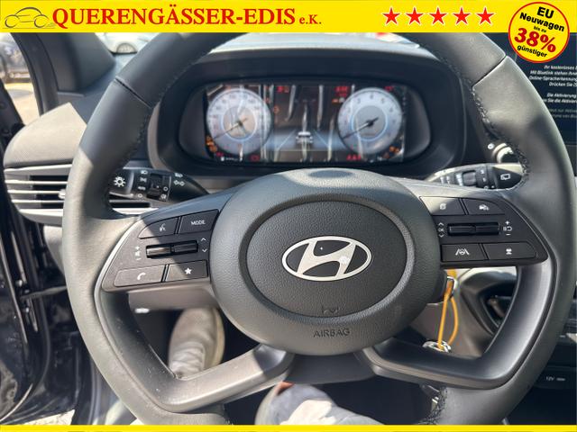 Hyundai / i20 / Grau / / / 