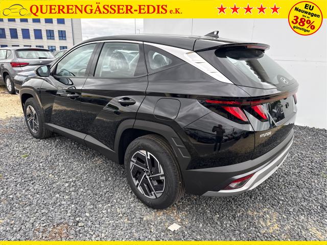 Hyundai / TUCSON / Grau / / / 