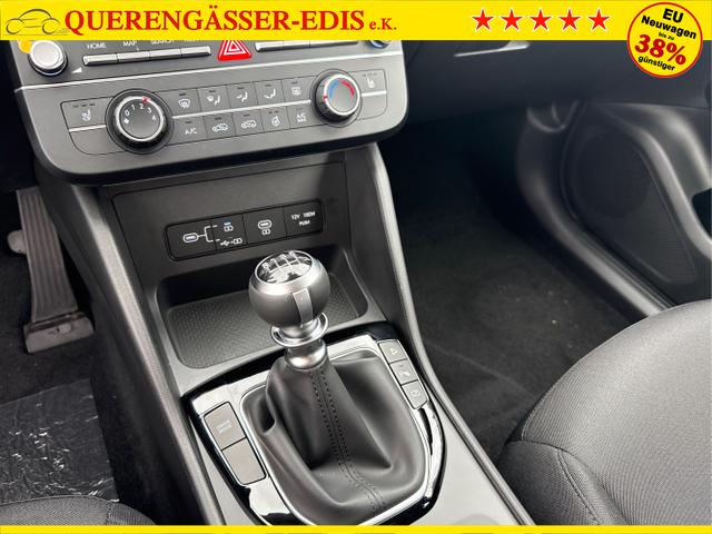 Hyundai / TUCSON / Grau / / / 