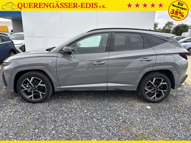 Hyundai / TUCSON / Grau / / / 