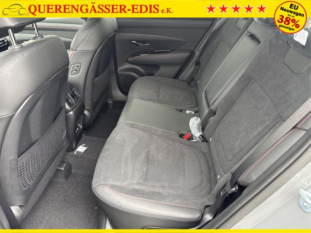 Hyundai / TUCSON / Grau / / / 