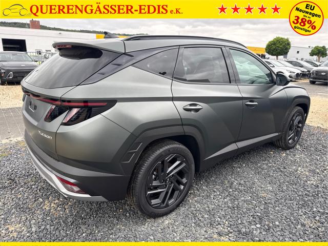 Hyundai / TUCSON / Grau / / / 