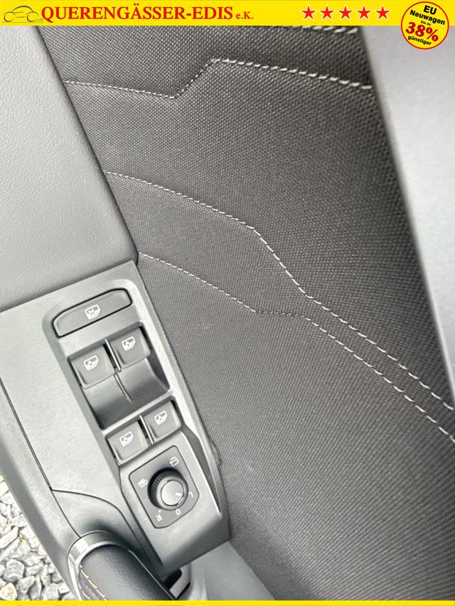 Cupra / Leon / Grau / / / 