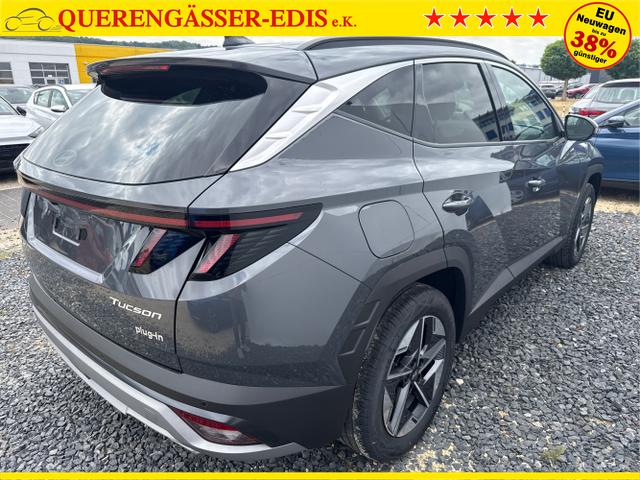 Hyundai / TUCSON / Grau / / / 