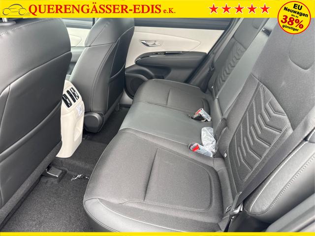 Hyundai / TUCSON / Grau / / / 
