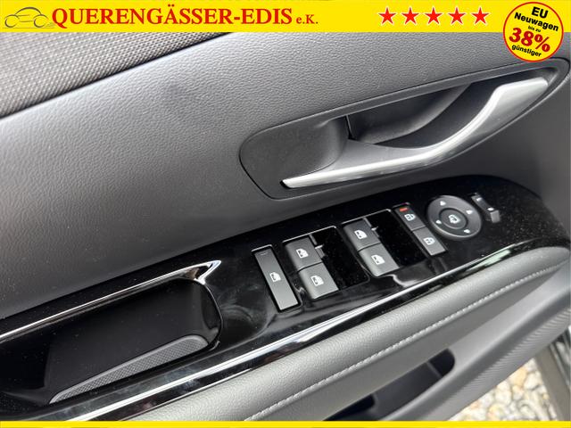 Hyundai / TUCSON / Grau / / / 