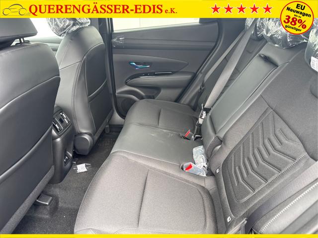 Hyundai / TUCSON / Grau / / / 