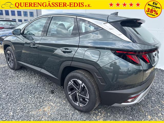 Hyundai / TUCSON / Grau / / / 