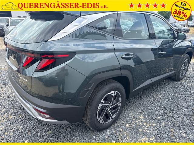 Hyundai / TUCSON / Grau / / / 