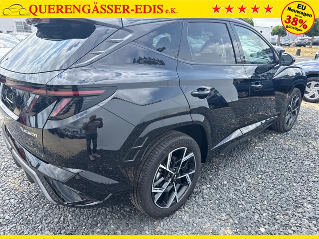 Hyundai / TUCSON / Grau / / / 