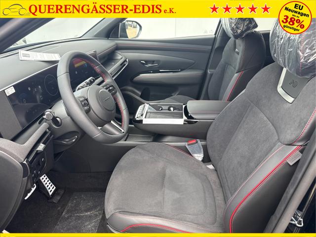 Hyundai / TUCSON / Grau / / / 