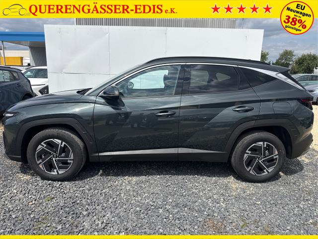 Hyundai / TUCSON / Grau / / / 