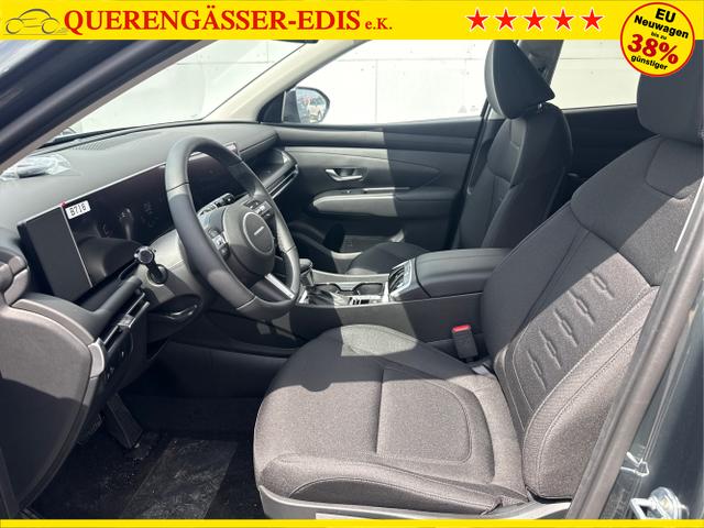 Hyundai / TUCSON / Grau / / / 