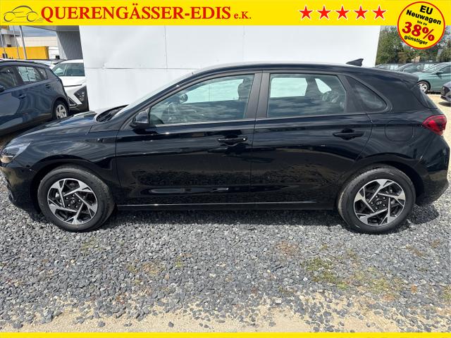Hyundai / i30 / Grau / / / 