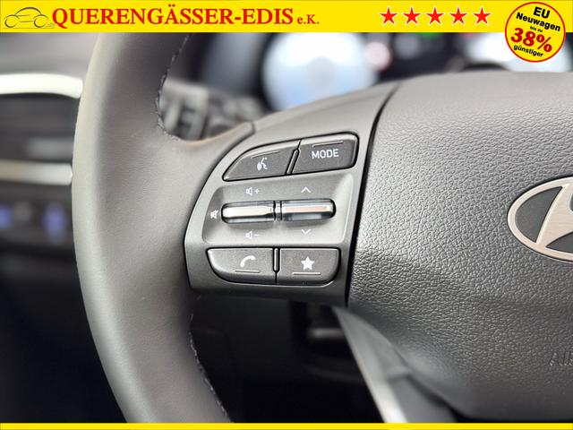 Hyundai i30 STYLE DCT ALU SHZ NAVI RFK PDC 