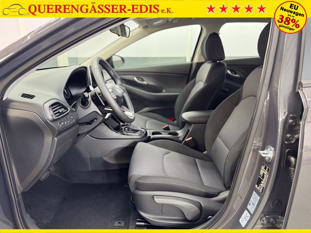 Hyundai i30 STYLE DCT ALU SHZ NAVI RFK PDC 